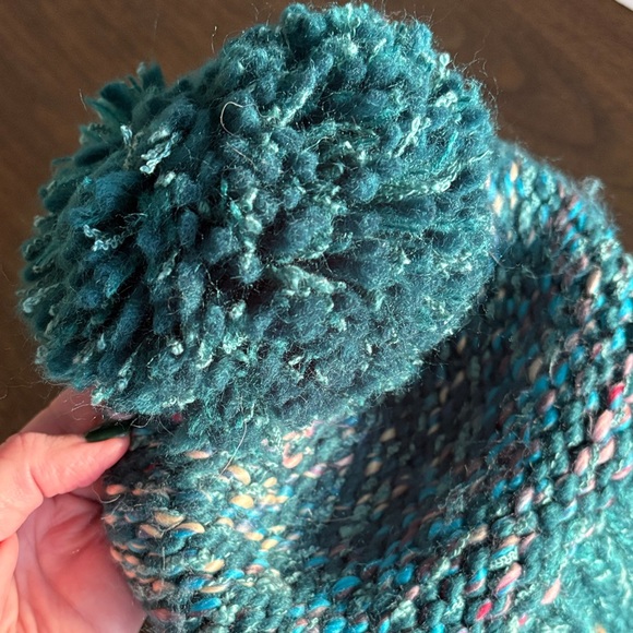 Turtle Fur Fleece-Lined Knit Pom-Pom Beanie - Picture 5 of 6